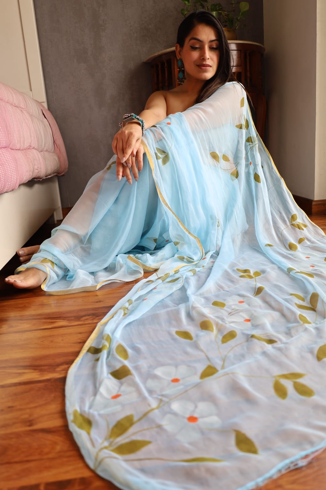 Hand Painted Chiffon Saree with Zari Border – Soft & Elegant Party Wear