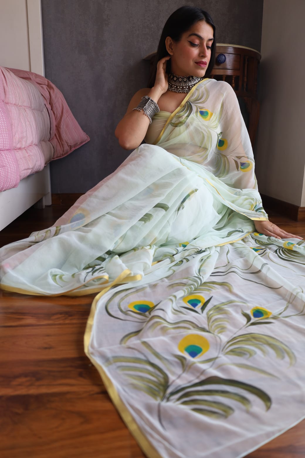 Hand Painted Chiffon Saree with Zari Border – Soft & Elegant Party Wear