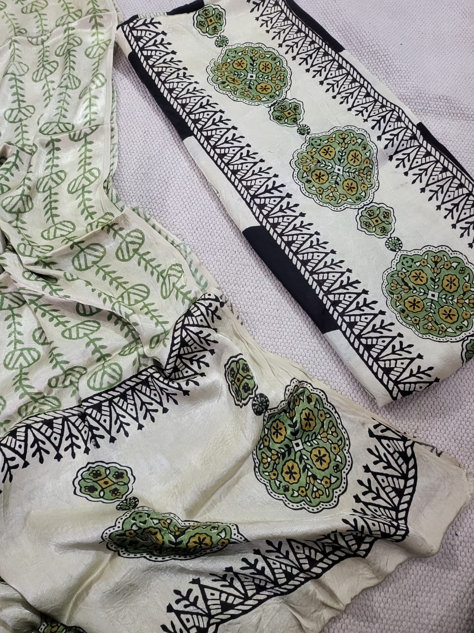 Vanaspati Natural Vegetable Dye Modal Silk Suit (Ajrakh Print)