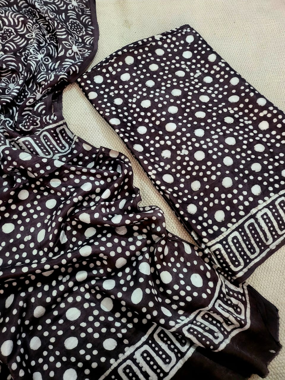 Vanaspati Natural Vegetable Dye Modal Silk Suit (Ajrakh Print)