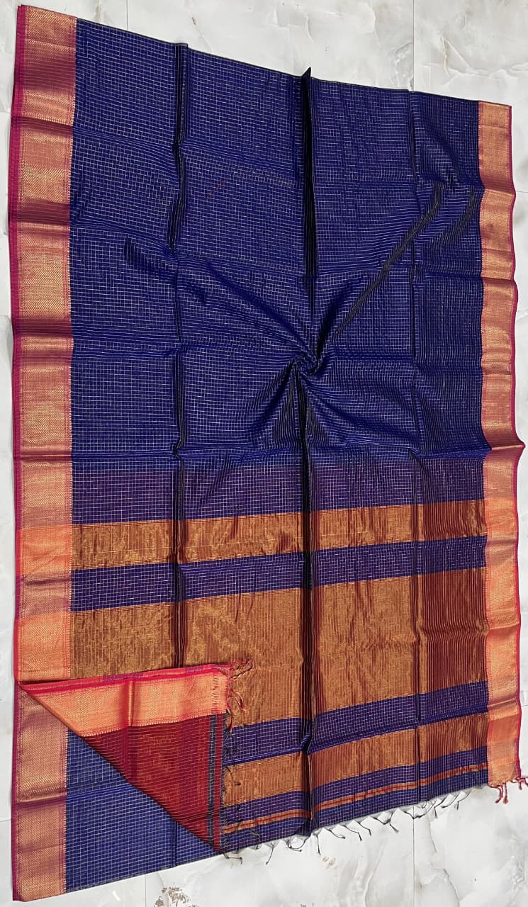 Exclusive Pure Handwoven Maheshwari Silk Saree with Golden Jari Chek Motifs