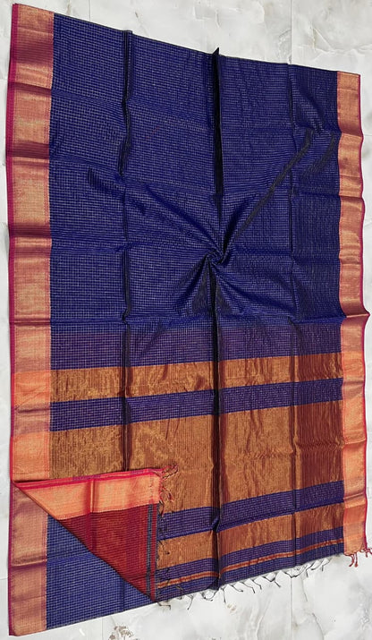 Exclusive Pure Handwoven Maheshwari Silk Saree with Golden Jari Chek Motifs