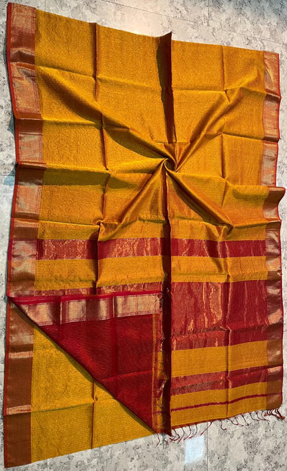 Exclusive Pure Handwoven Maheshwari Silk Saree with Golden Jari Chek Motifs