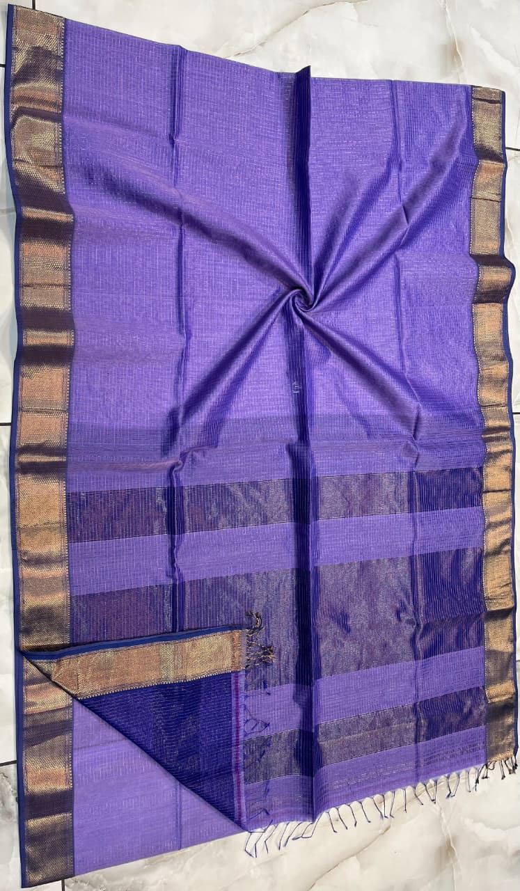 Exclusive Pure Handwoven Maheshwari Silk Saree with Golden Jari Chek Motifs