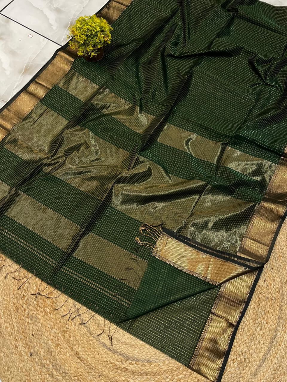 Exclusive Pure Handwoven Maheshwari Silk Saree with Golden Jari Chek Motifs