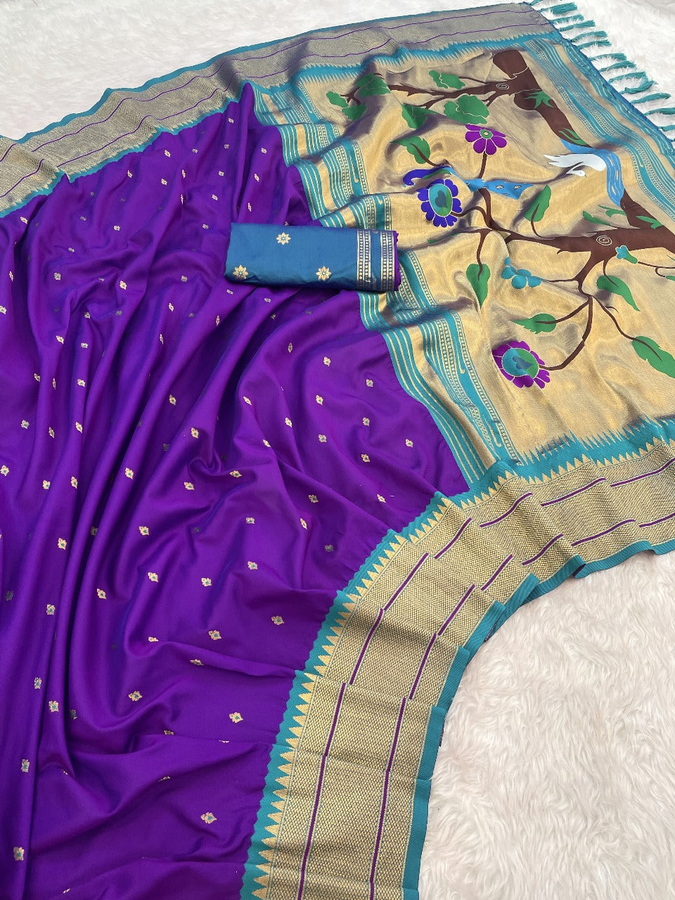Paithani Silk Saree with Gold Zari Motifs & Swan Meenakari Pallu