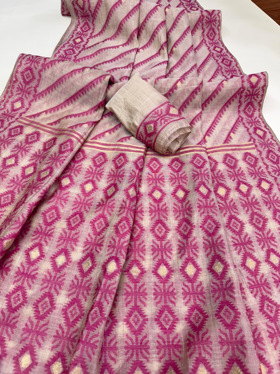 Premium Soft Mul Cotton Saree with Resham Pallu & Jamdani Border