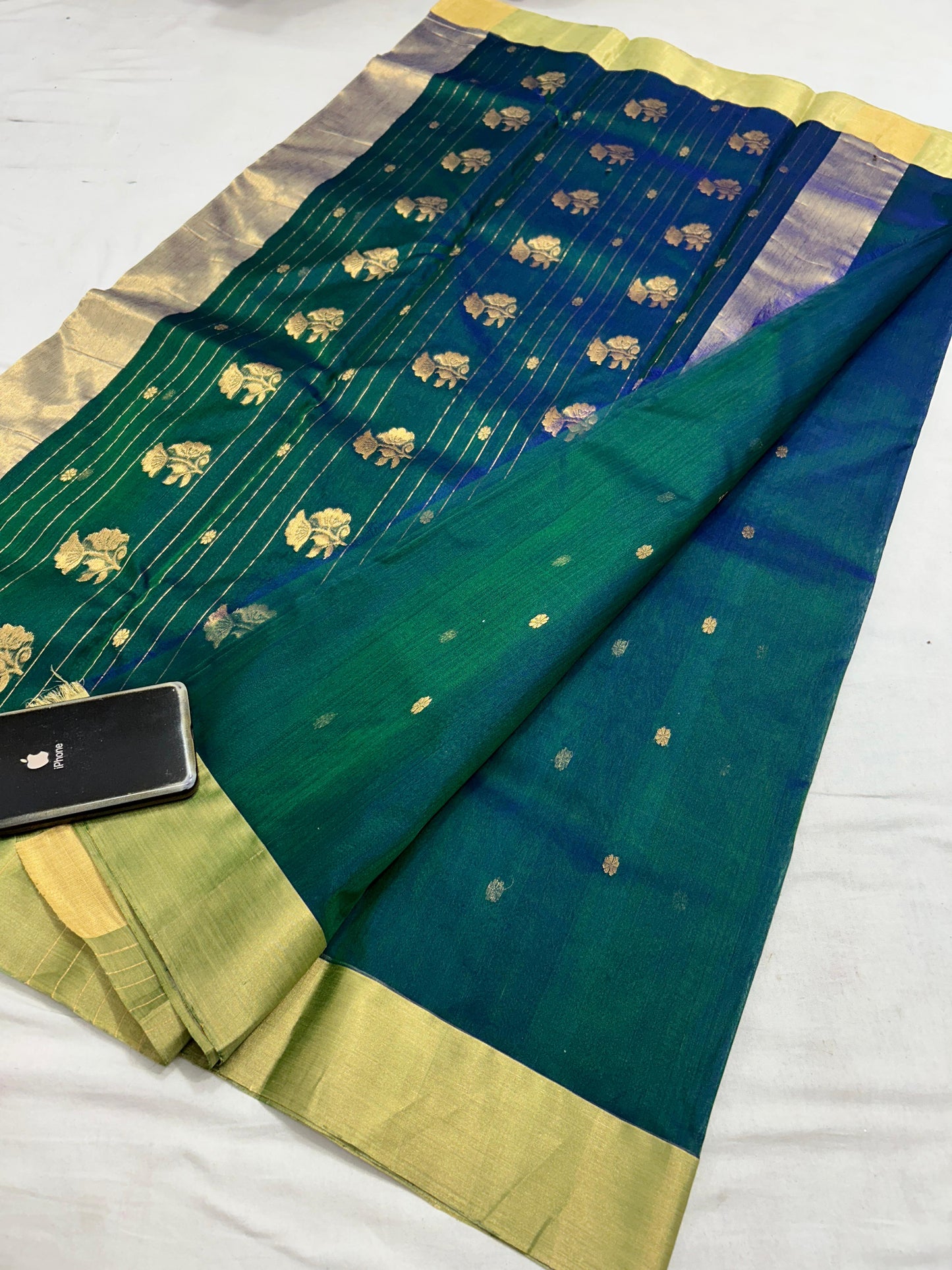 Chanderi Jhad Palla Katan Silk Saree with Ghana Golden Zari Buti